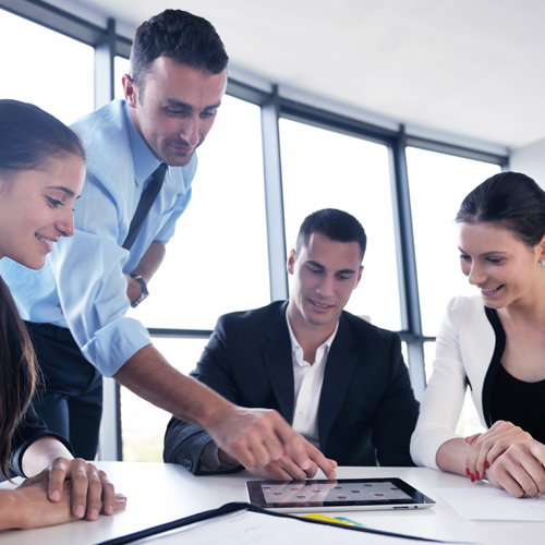 5 Efficient Ways to Train Employees Using E-Learning
