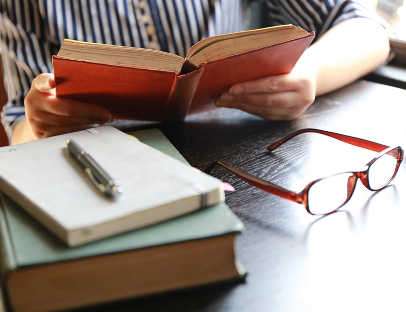 How Textbook Authors Can Embrace the Digital Publishing Revolution